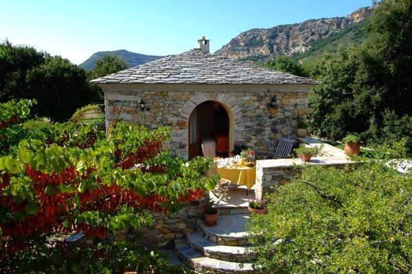 Casa Albina Estate in Patrimonio - 3-Star Green Cottages for Rent