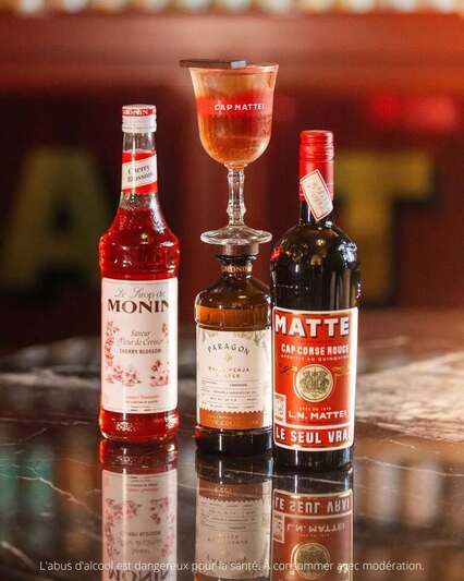 Cap Corse Mattei Rouge Aperitif - Offizielle Mattei Concept Store Boutique in Bastia
