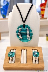Collier et bagues en verre turquoise - Collection Atraverre
