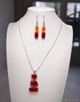 Parure en verre rouge et orange - Collier et boucles d'oreilles