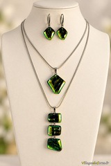 Parure en verre vert et noir - Collier et boucles d'oreilles