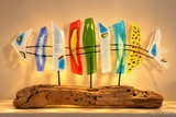 Poisson décoratif en verre coloré - Création sur bois flotté