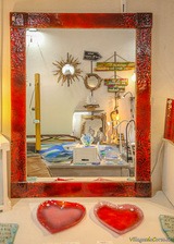 Roter dekorativer Glasspiegel - Verrerie Atraverre Calvi - Korsisches Kunstglas