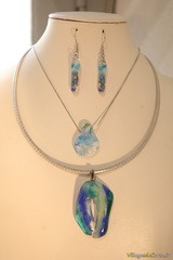 Blaues Schmuckset - Halskette und Ohrringe aus Glas - Atraverre Calvi