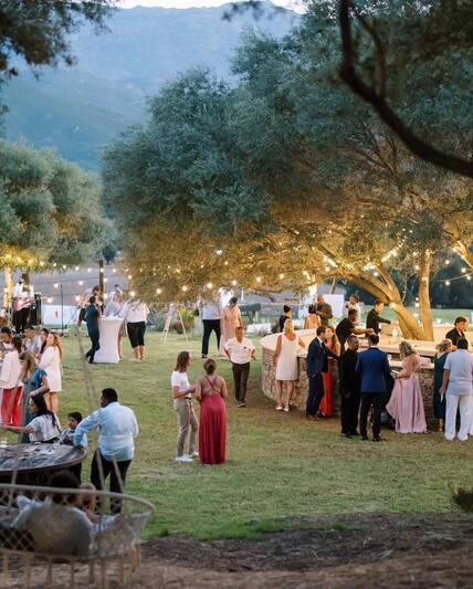 Mariage plein air corse domaine navarra
