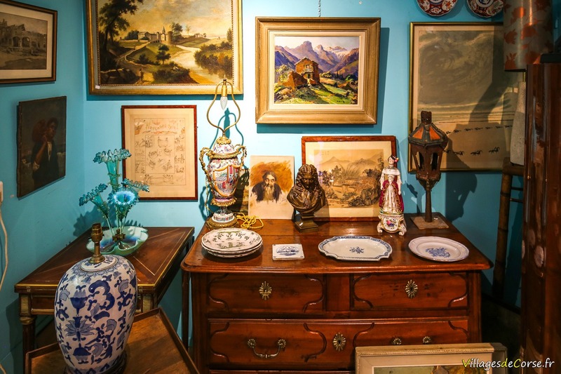 Antiquaire à Bastia - Boutique d'antiquités en Corse