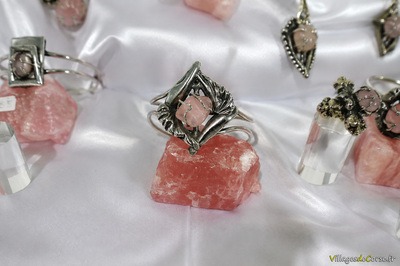Ring mit Rosenquarz - Korsischer handgefertigter Schmuck