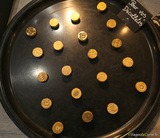 Magnetische Bronze-Broschen für Dekolletés - Les Bijoux By Bulles - Calvi, Korsika