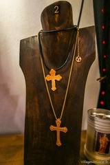 Handgefertigte Bronze-Kreuz-Halskette - Les Bijoux By Bulles - Calvi, Korsika