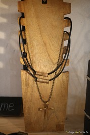 Collier croix - Les Bijoux By Bulles - Calvi, Corse