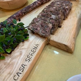 Formaggio di testa salumeria Casa Serena Cauro maiali salumeria Casa Serena Cauro Ucciani