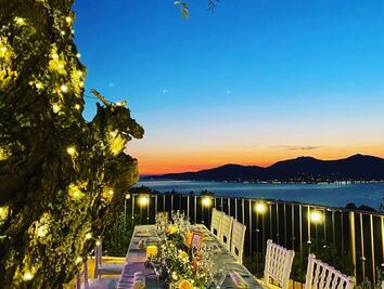 Ricevimento di nozze con vista sul mare