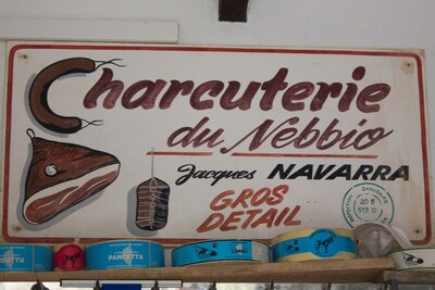 Wurstwaren aus Nebbiu