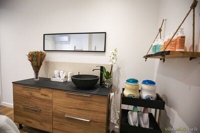 Schönheitssalon - Ästhetische Behandlungen in Furiani