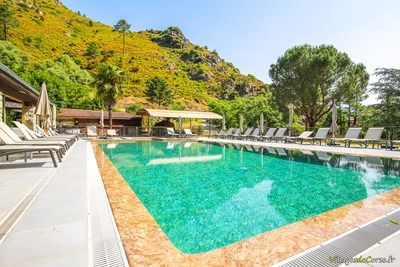 Piscina - Vista sulla valle della Restonica a Corte