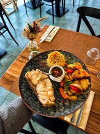 Grilled fish and seasonal vegetables - Au Bon Clocher Restaurant in Canari, Cap Corse