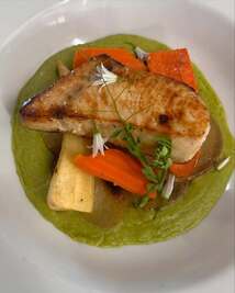 Schwertfisch im Restaurant Le Vieux Moulin - Meeresfrüchtespezialitäten in Centuri
