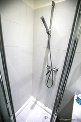 Doccia all?italiana - bagno moderno dell?hotel U Campanile