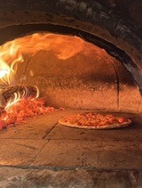 Forno a legna per pizza - ristorante U Campanile a Vivario