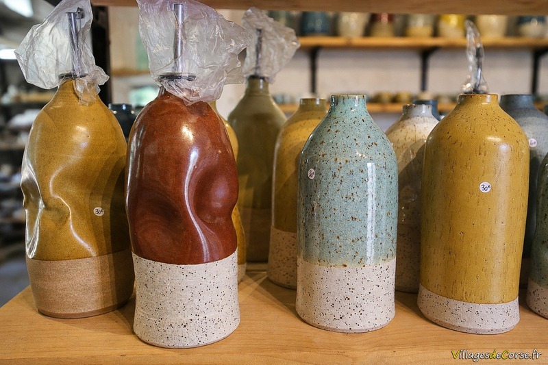 Huiliers en grès - Poterie de Corbara