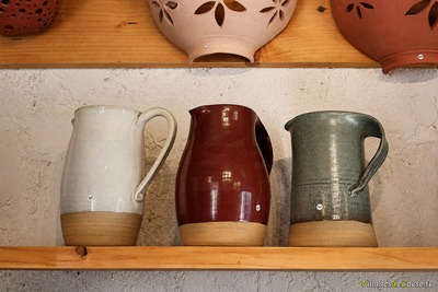 Pichets artisanaux en grès - Atelier de Corbara
