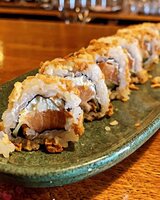 Sushi aragosta tonno rosso pesce spada seppia orata