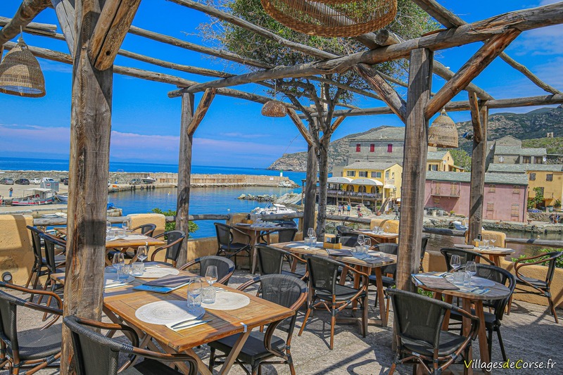 Terrazza ristorante u palmentu porto di Centuri vista mare Cap Corse