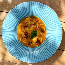 Ravioli di aragosta e crostacei con bisque - Ristorante U Palmentu - Centuri, Corsica