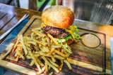 Hamburger - Restaurant I Fuletti - Penta Di Casinca, Corse