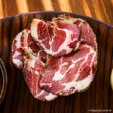 Artisanal Corsican coppa - A Casarella tapas in Pigna