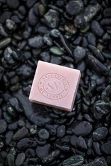 Savon artisanal figue et poivre noir corse