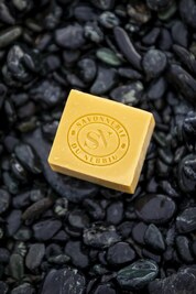 Savon artisanal corse à l'immortelle - Gamme Natural