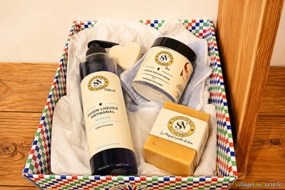 Cofanetto regalo di saponi e trattamenti corsi - Savonnerie du Nebbiu a Lucciana