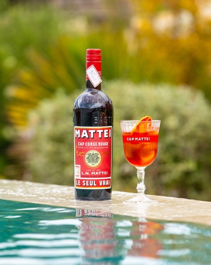 Cap Corse Rouge Mattei au tonic - Cocktail à base de quinquina