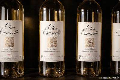 Bottle of Clos Canarelli Blanc - Corsican wine from the Figari terroir