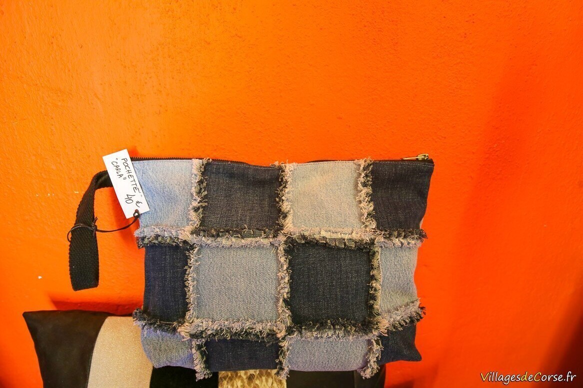 Pochette couturière Corse