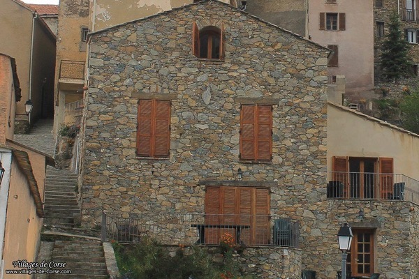 Village - Tralonca