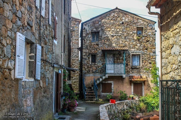 Maison en pierres - Sari d Orcino