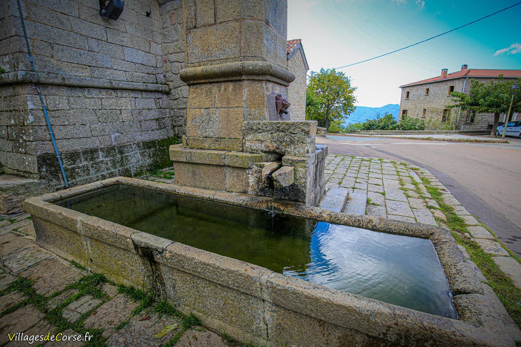 Fontaine de l'Eglise - Arbiddali