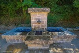 Brunnen von Basa vor dem Umzug, am 06.07.2021
