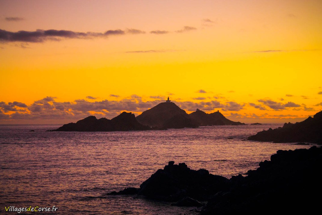 îles Sanguinaires à Ajaccio Pointe De La Parata Coucher